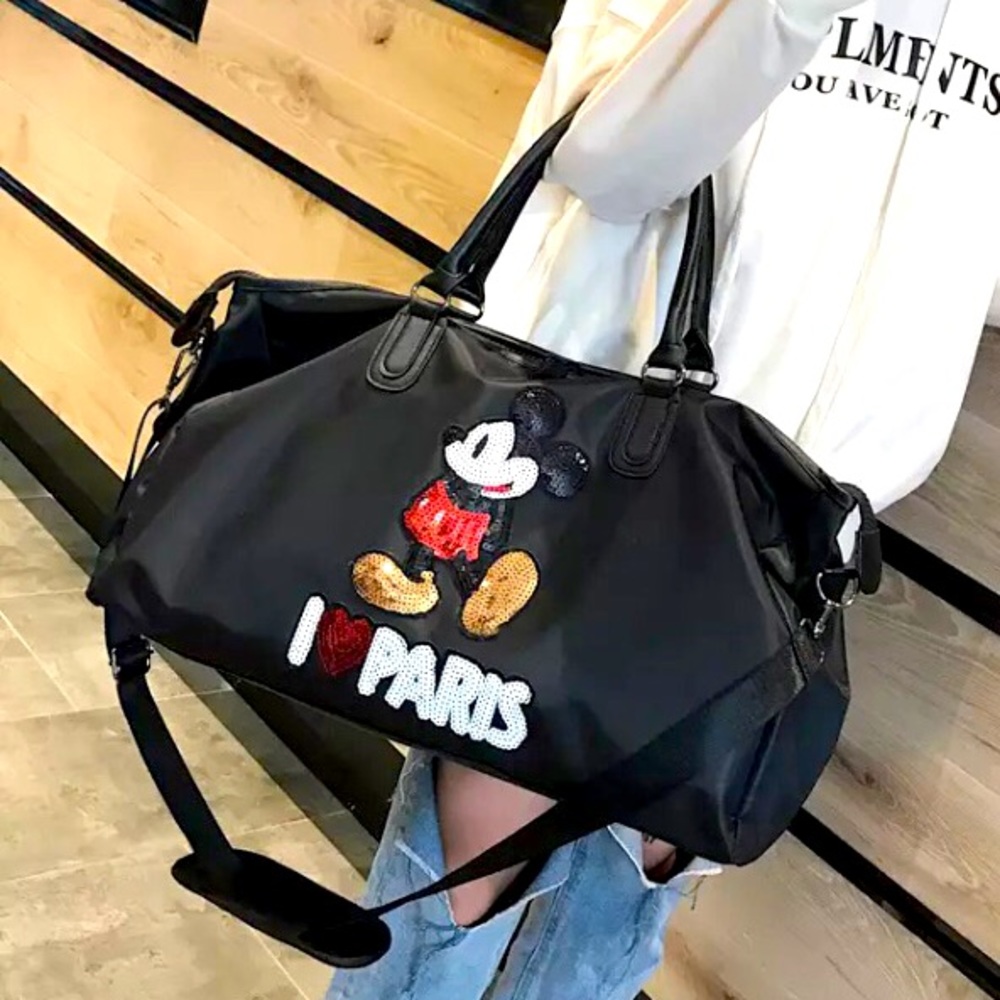 NWT!💎 Gorgeous Mickey Mouse Paris Duffle Bag! ♥️